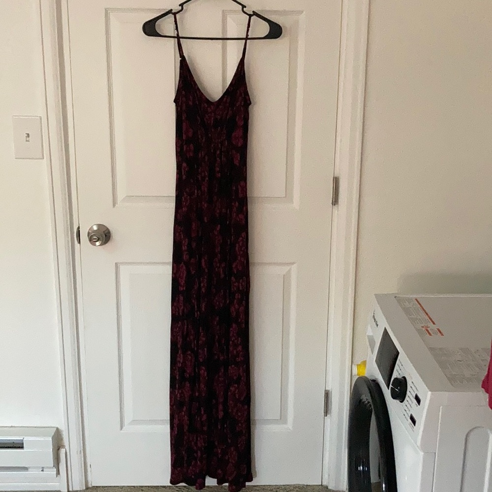 Vs maxi dress with adjustable straps